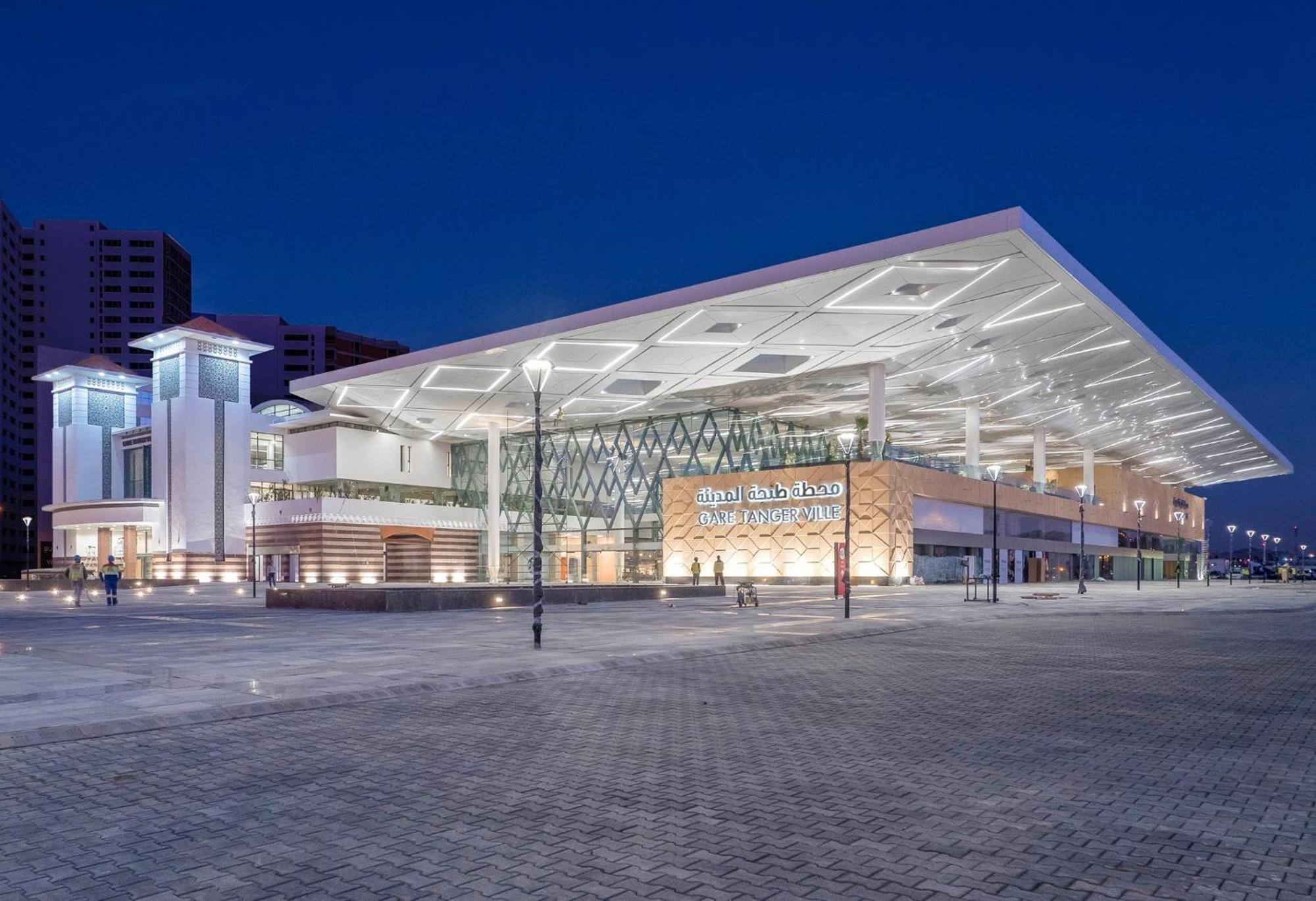 Hilton Tanger City Center Residence Bagian luar foto